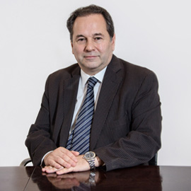 Dr. Rodolfo Molina